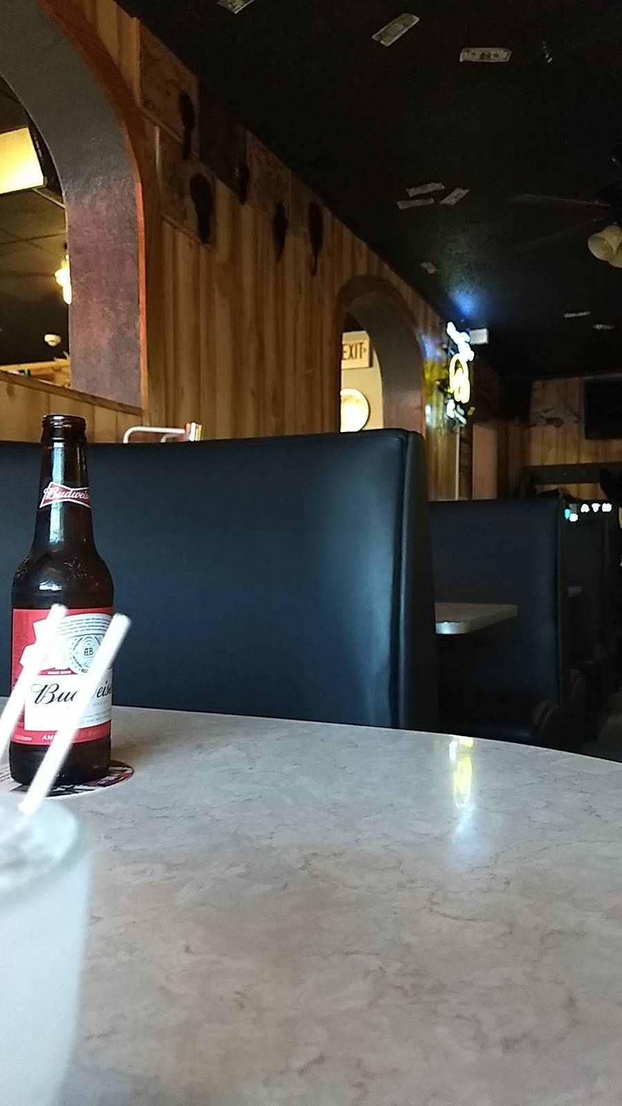 Adobe Lounge | night club | 915 W Mamie Eisenhower Ave, Boone, IA 50036, USA | 5154322774 OR +1 515-432-2774