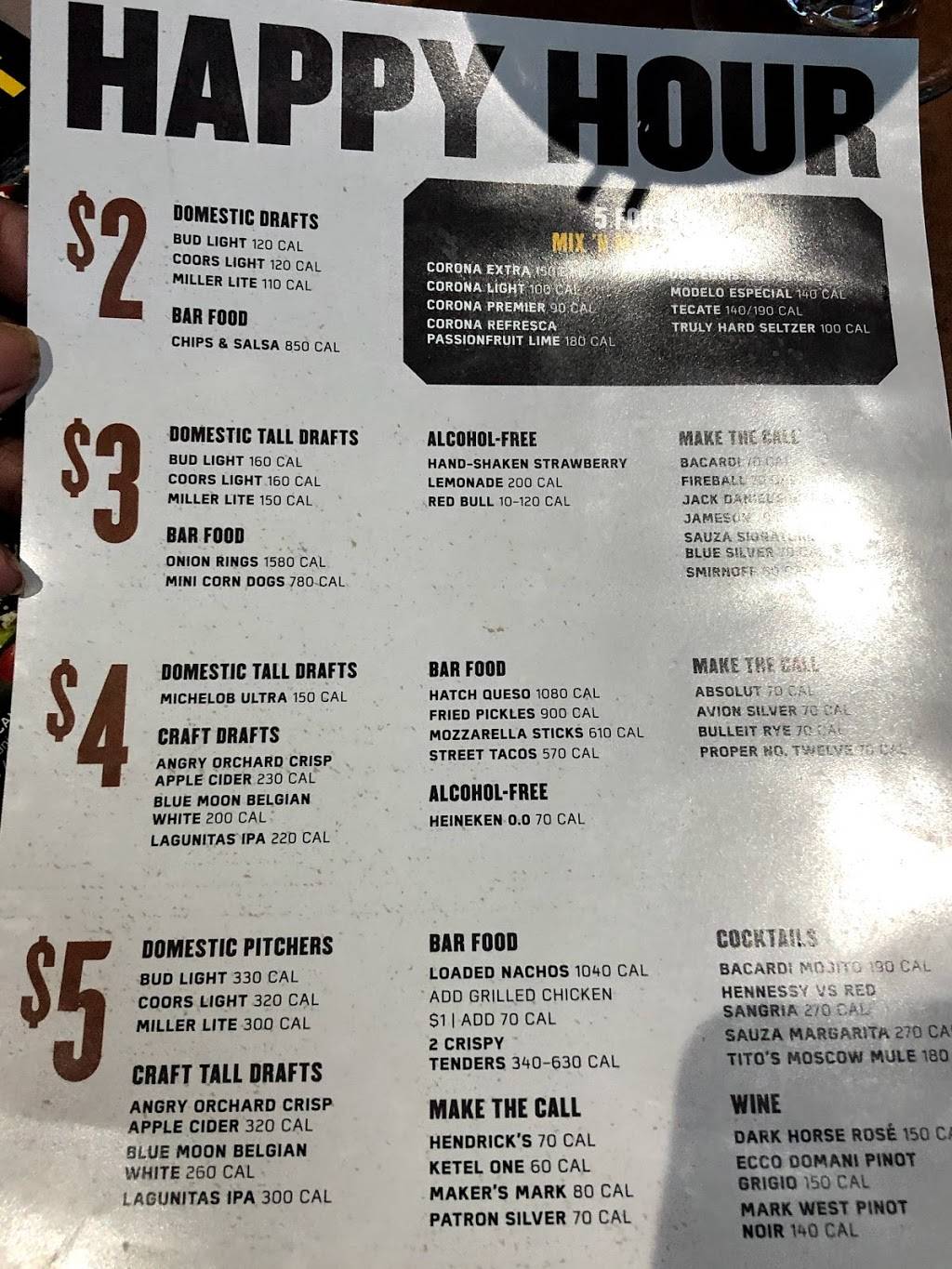 Buffalo Wild Wings | meal takeaway | 20110 E Jackson Dr, Independence, MO 64057, USA | 8167956200 OR +1 816-795-6200