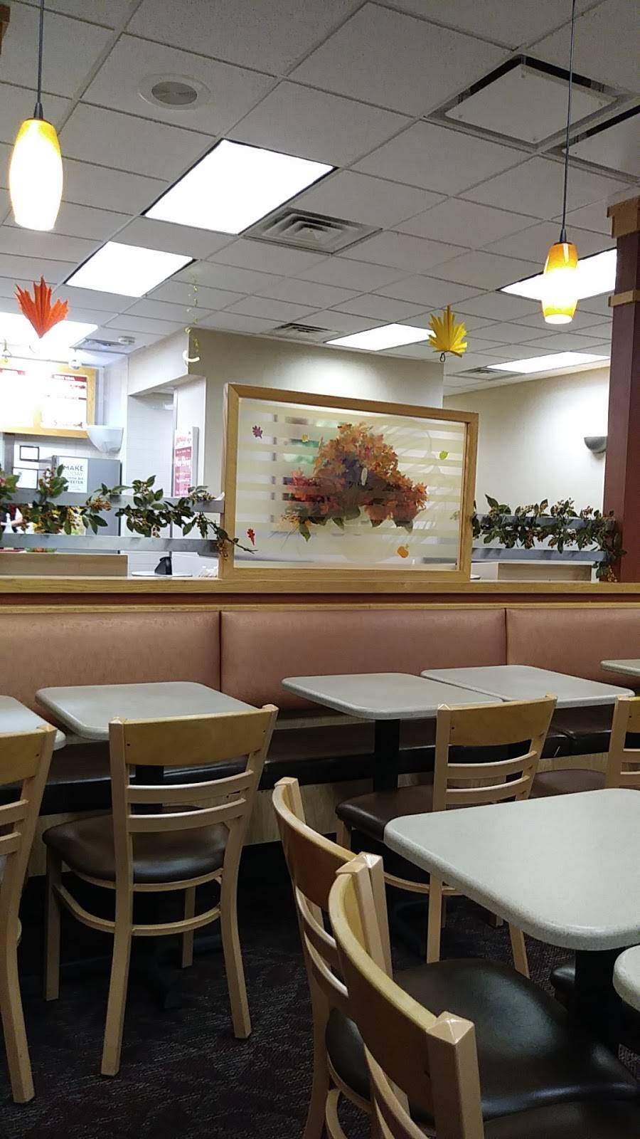 Wendys | restaurant | 5901 Peach St, Erie, PA 16509, USA | 8148682839 OR +1 814-868-2839