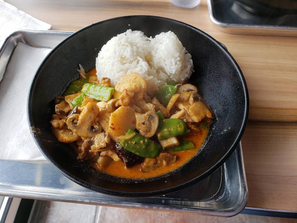 La Thai Cuisine | restaurant | 16351 Ford Rd C-108, Dearborn, MI 48126, USA | 3139145846 OR +1 313-914-5846