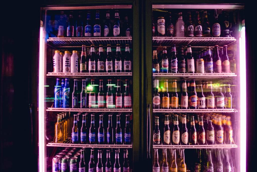 Clicks Billiards | restaurant | 1455 N, FL-436 #291, Casselberry, FL 32707, USA | 4076789366 OR +1 407-678-9366