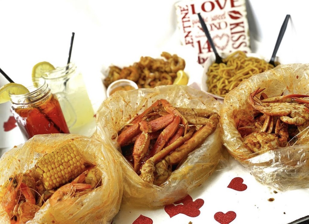 Shaking Crab (Williamsburg) | restaurant | 1045 Flushing Ave, Brooklyn, NY 11237, USA | 3477253262 OR +1 347-725-3262