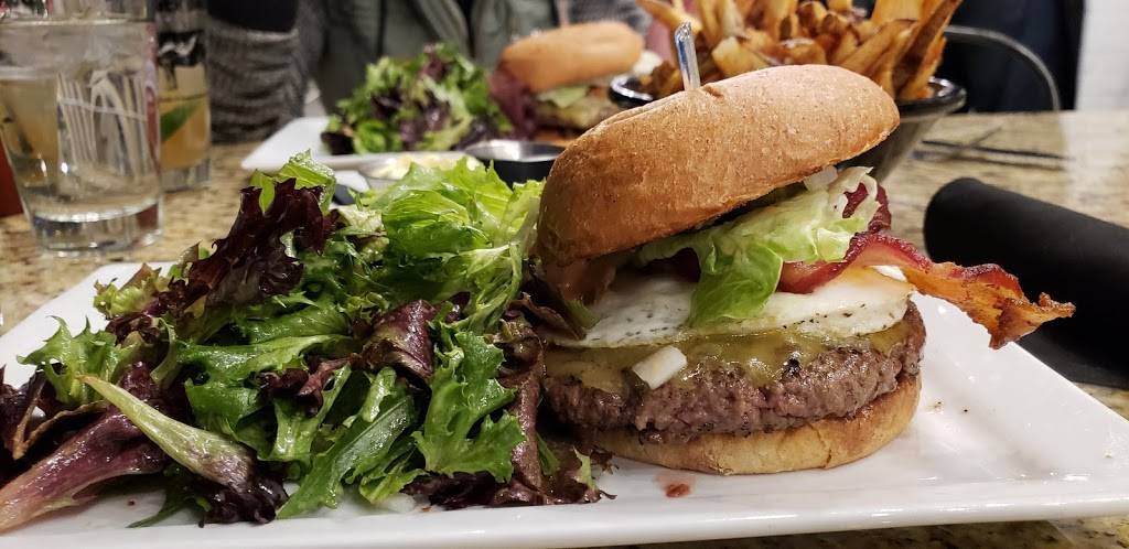 Burger Bach - Charlottesville | restaurant | 2050 Bond St, Charlottesville, VA 22901, USA | 4343282812 OR +1 434-328-2812