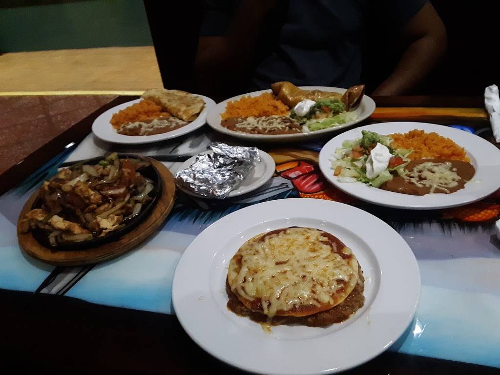 El Tequila Bar & Grill | restaurant | 7002 Maynardville Pike, Knoxville, TN 37918, USA | 8653777147 OR +1 865-377-7147