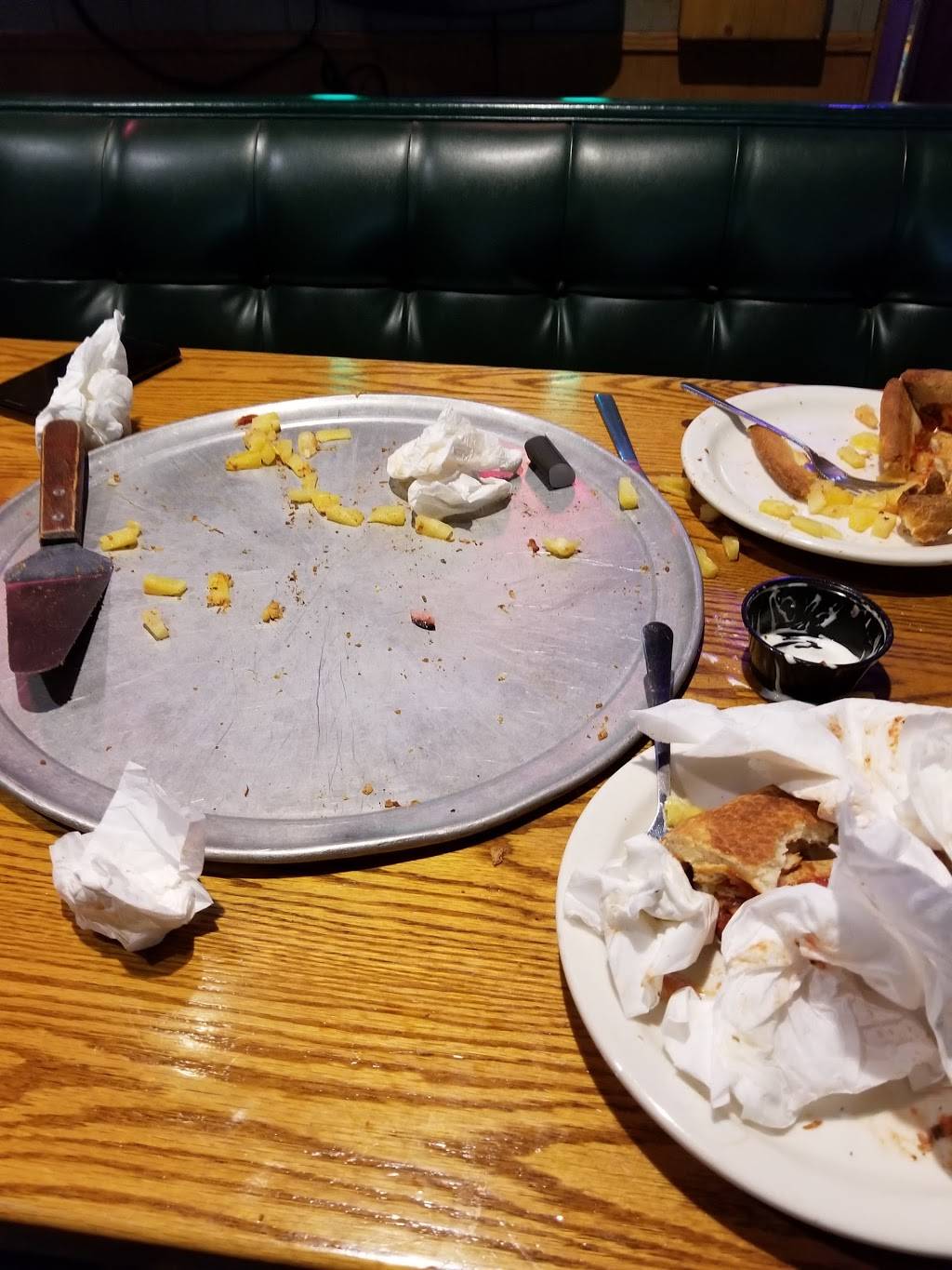 Tom Codys Pizza & Sports Bar | restaurant | 2630 N Lombard St, Portland, OR 97217, USA | 5032834217 OR +1 503-283-4217