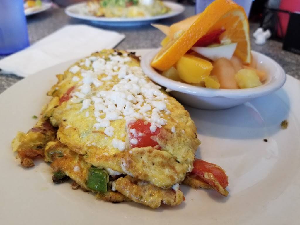 101 Diner | restaurant | 552 S Coast Hwy 101, Encinitas, CA 92024, USA | 7607532123 OR +1 760-753-2123