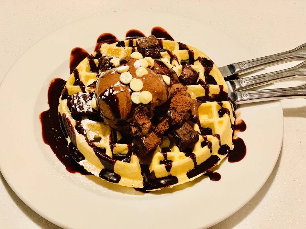 Caffe Demetre Mississauga City Centre | cafe | 285 Enfield Pl R104, Mississauga, ON L5B 3Y6, Canada | 9052812400 OR +1 905-281-2400