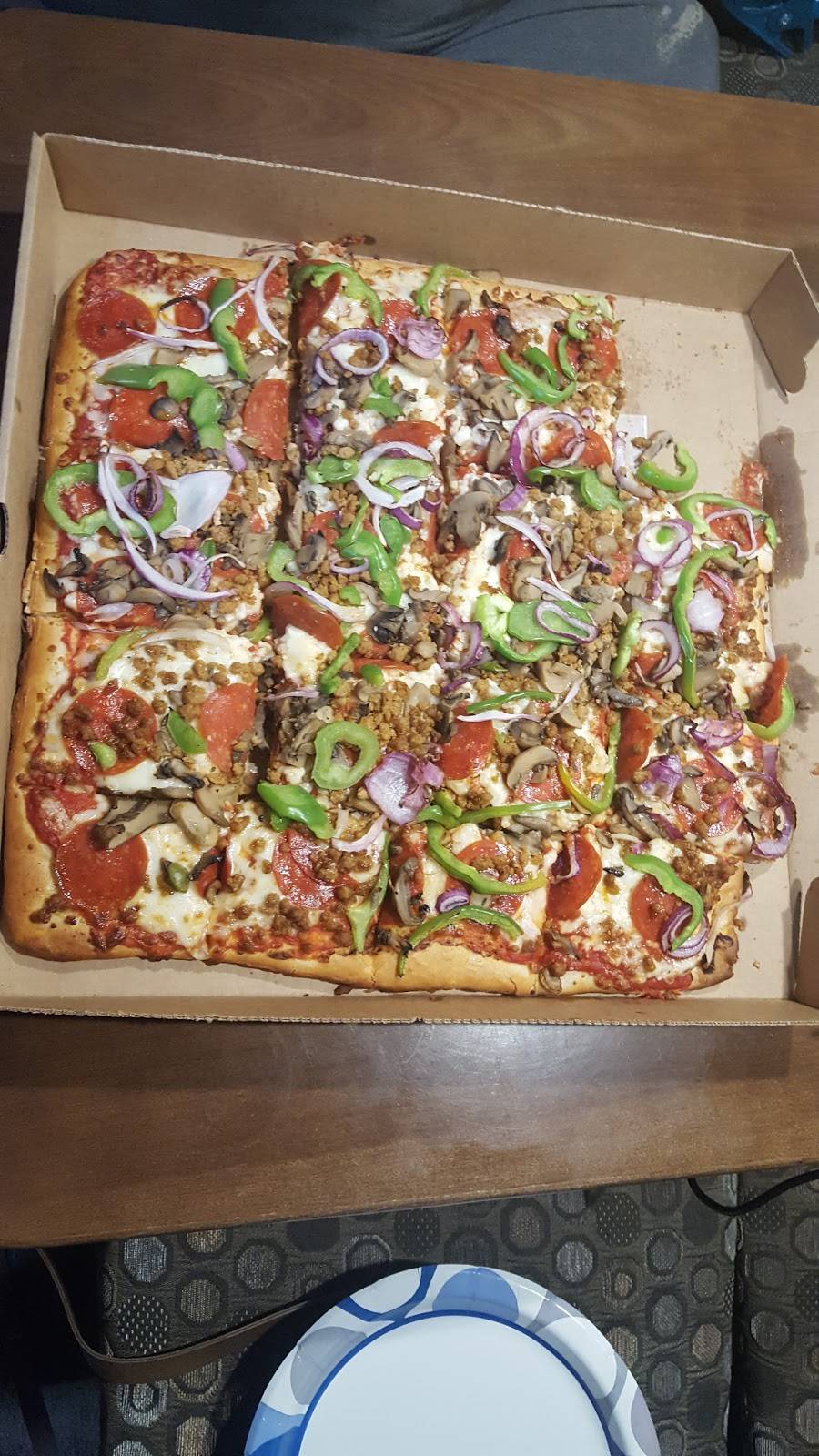 Foxs Pizza | restaurant | 100-112 Main St, New Alexandria, PA 15670, USA | 7246685241 OR +1 724-668-5241