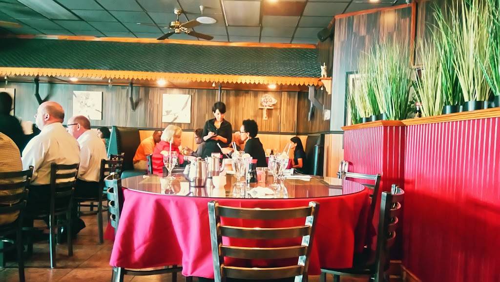 Bangkok Thai Cuisine | restaurant | 5030 Champion Blvd Ste B4, Boca Raton, FL 33496, USA | 5619958154 OR +1 561-995-8154