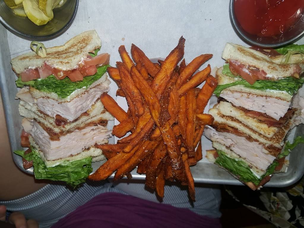 Ironbound | restaurant | 1000 Spring St, Elizabeth, NJ 07201, USA | 9084364600 OR +1 908-436-4600