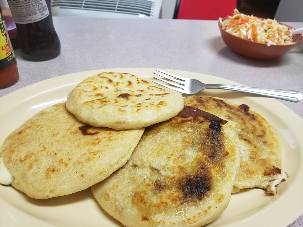 Olocuilta Restaurante Y Pupuseria | restaurant | 2201 N Main St, Pearland, TX 77581, USA | 2819979700 OR +1 281-997-9700