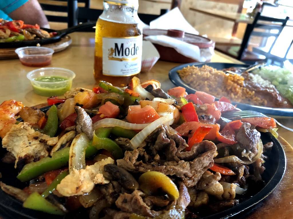 Taqueria Los Compadres | restaurant | 2550 Fair Oaks Blvd #103, Sacramento, CA 95825, USA | 9164800977 OR +1 916-480-0977