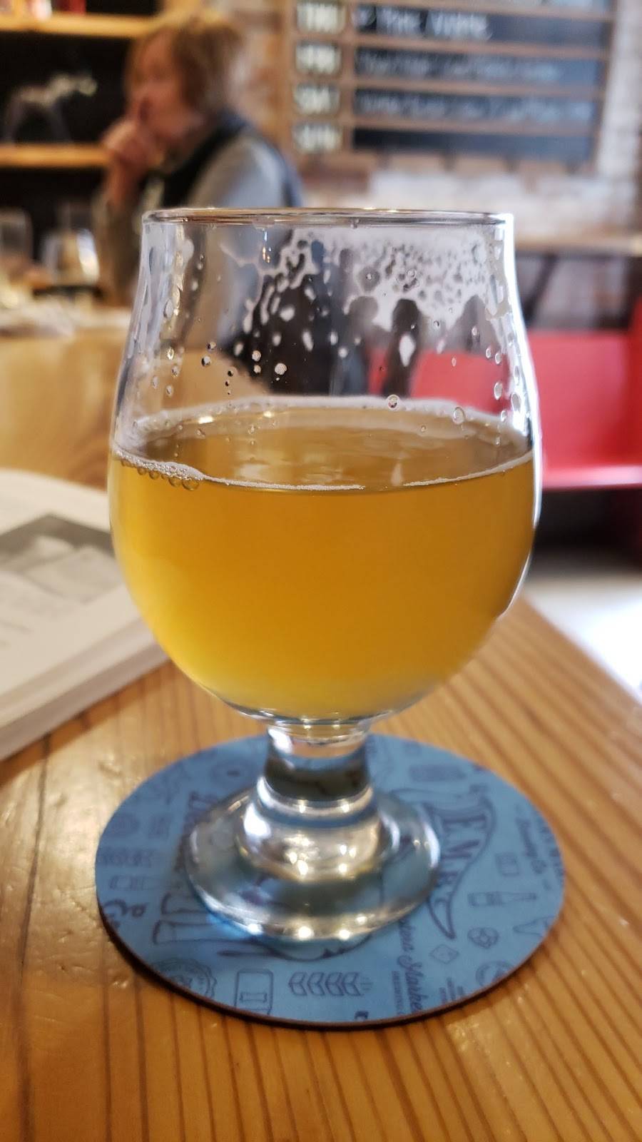 Eastern Market Brewing Co | restaurant | 2515 Riopelle St, Detroit, MI 48207, USA | 3135025165 OR +1 313-502-5165