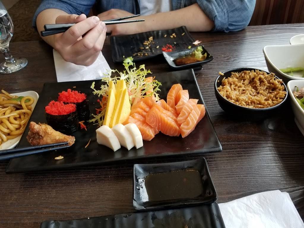 Hasu Restaurant | restaurant | 2762 Boulevard Saint-Charles, Kirkland, QC H9H 3B6, Canada | 5146948668 OR +1 514-694-8668