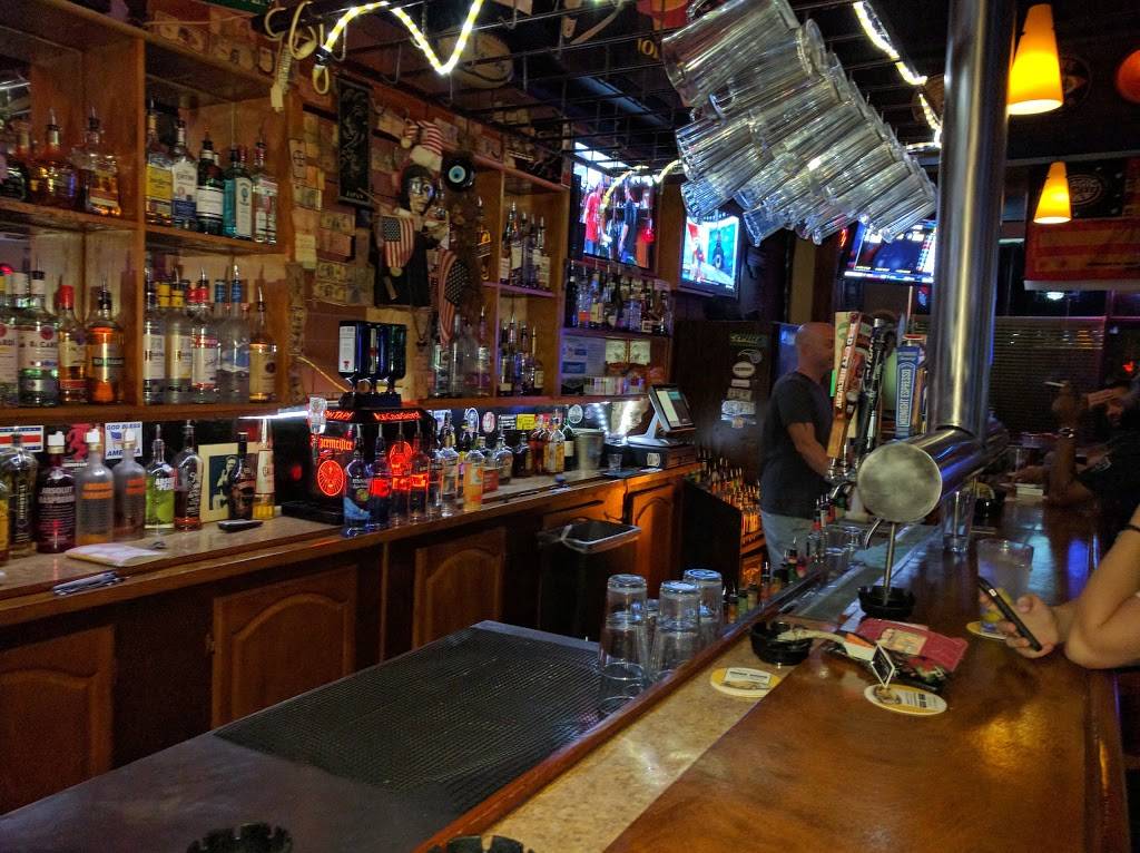 Florida Tap Room | restaurant | 6409 Raleigh St, Orlando, FL 32835, USA | 4072969690 OR +1 407-296-9690