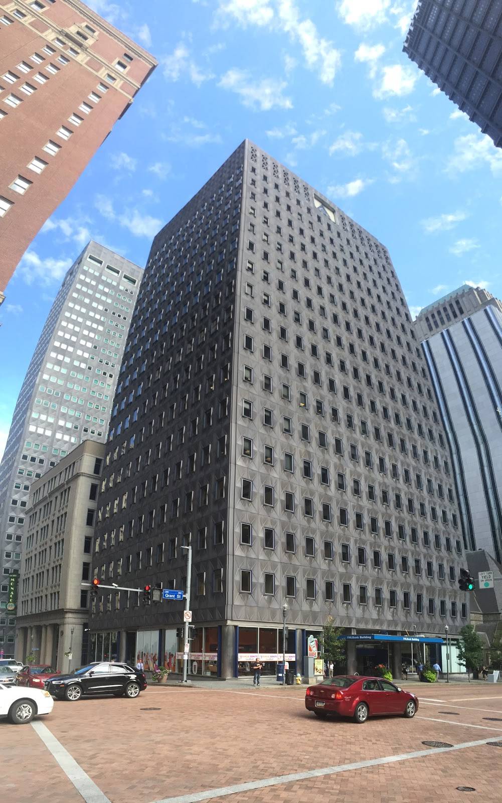 Dunkin | bakery | 601 Grant St, Pittsburgh, PA 15219, USA | 4122814070 OR +1 412-281-4070