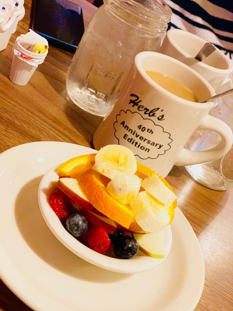 Herbs Country Deli Restaurant | restaurant | 1115 Norwich-New London Turnpike, Uncasville, CT 06382, USA | 8608489888 OR +1 860-848-9888