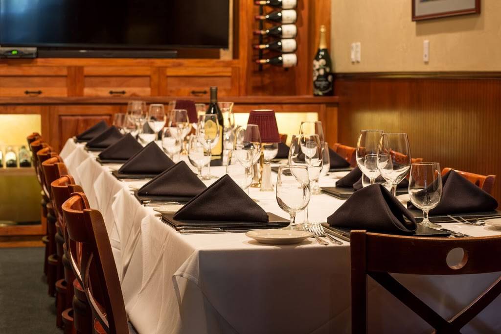Marks Prime Steakhouse | restaurant | 201 SE 2nd Ave #102, Gainesville, FL 32601, USA | 3523360077 OR +1 352-336-0077