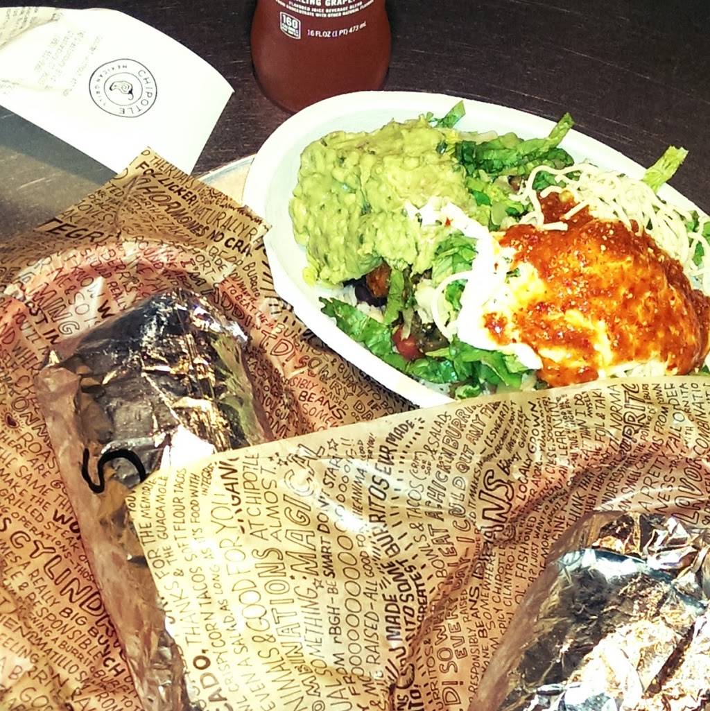 Chipotle Mexican Grill | restaurant | 140 Glastonbury Blvd Ste 4, Glastonbury, CT 06033, USA | 8606529960 OR +1 860-652-9960