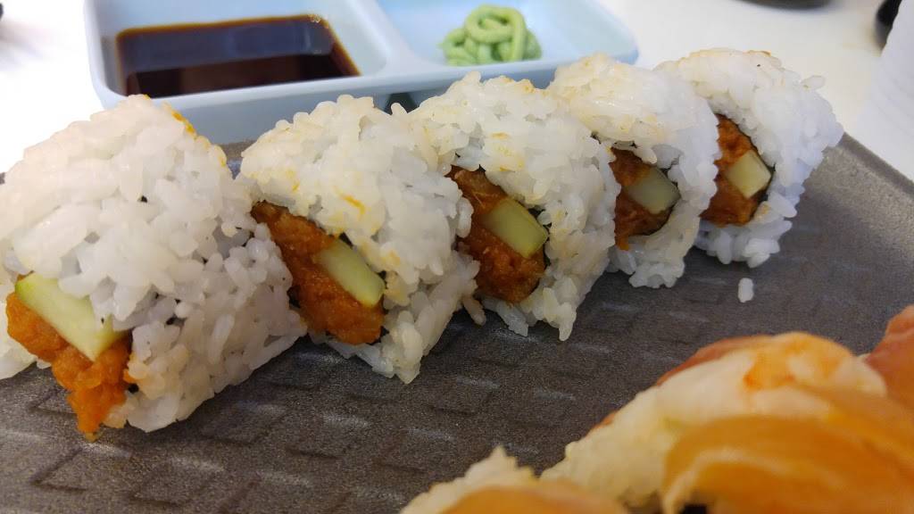 Honey Roll & Sushi | restaurant | 864 E Alosta Ave, Azusa, CA 91702, USA | 6263346848 OR +1 626-334-6848