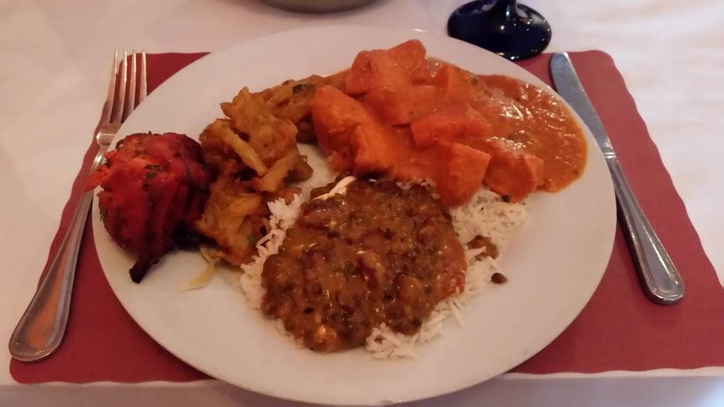 Sizzling Bombay | restaurant | 2108 Emmorton Rd, Bel Air, MD 21015, USA | 4105690148 OR +1 410-569-0148