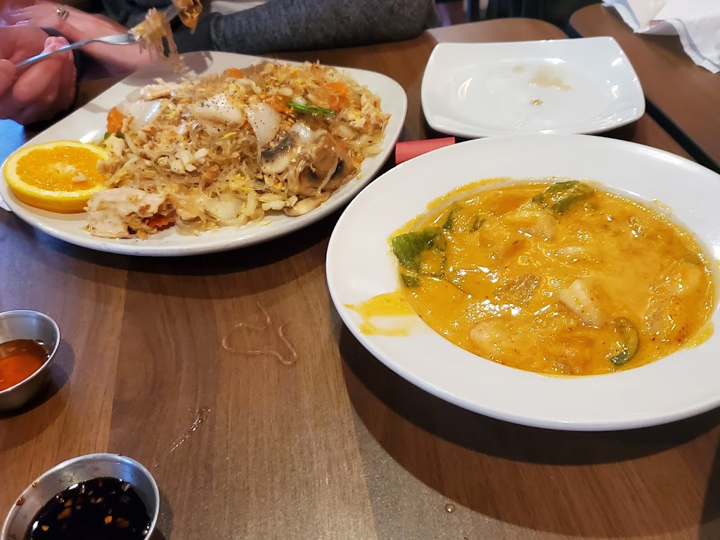 Thai DLish | restaurant | 234 N 12th St, Quincy, IL 62301, USA | 2172093753 OR +1 217-209-3753