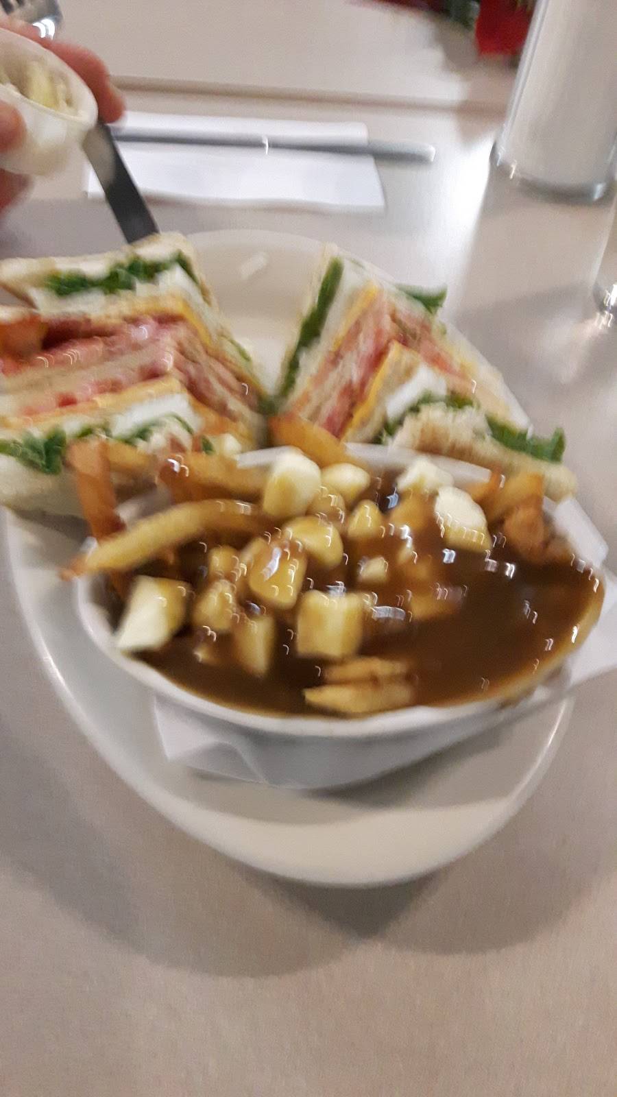 Restaurant Chez Julie | restaurant | 87 Rue Principale, Notre-Dame-du-Laus, QC J0X 2M0, Canada | 8197672504 OR +1 819-767-2504