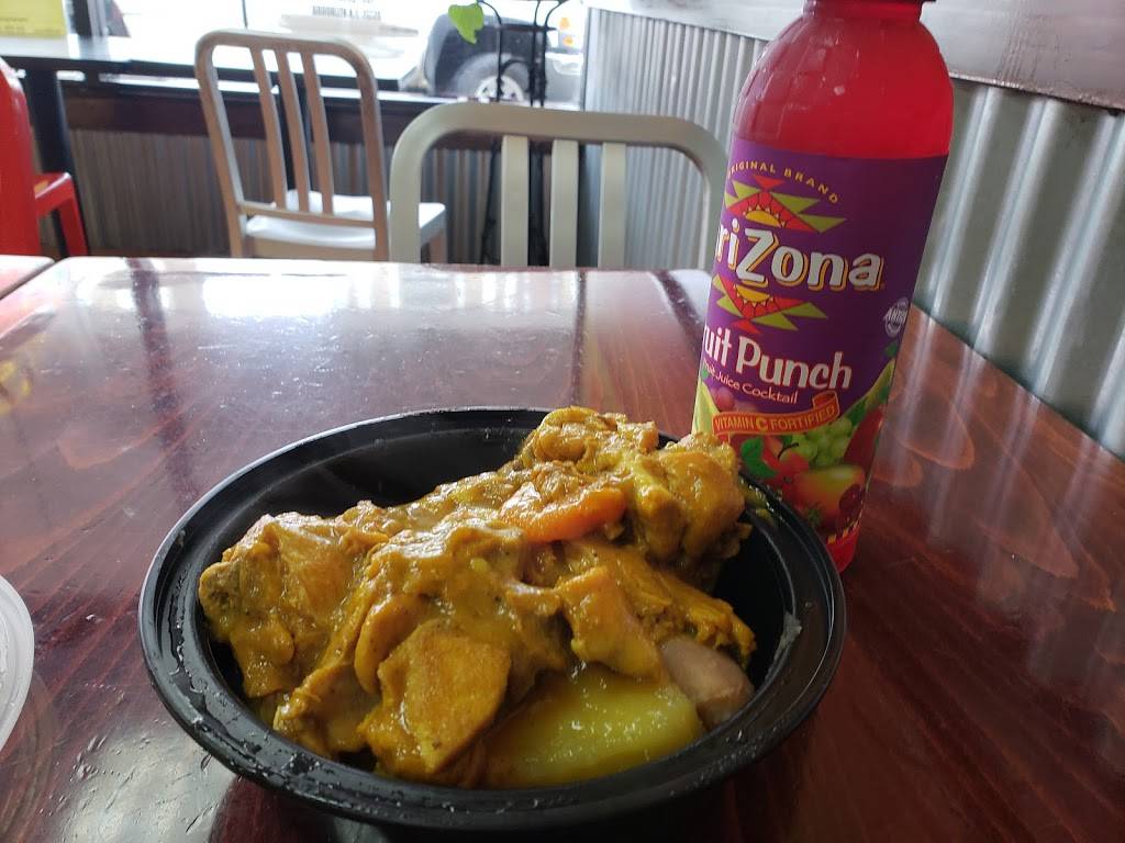 Golden Krust | restaurant | 1364 Pennsylvania Ave, Brooklyn, NY 11239, USA | 7182771003 OR +1 718-277-1003