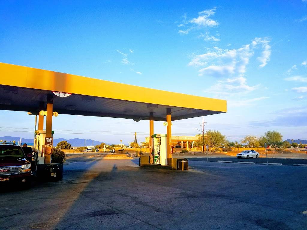 Circle K | meal takeaway | 13961 N Sandario Rd, Marana, AZ 85653, USA | 5206829012 OR +1 520-682-9012