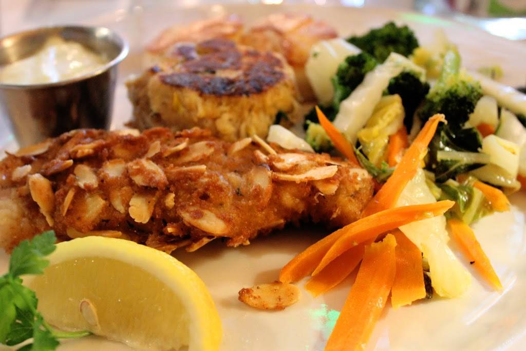 Paulas On Main | restaurant | 1732 W Main St, Fort Wayne, IN 46808, USA | 2604242300 OR +1 260-424-2300