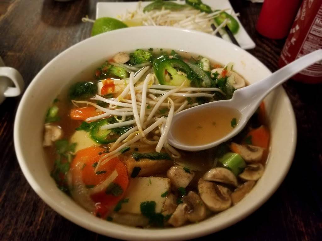 Indochine Vien | restaurant | 3110 Glendale Blvd, Los Angeles, CA 90039, USA | 3236679591 OR +1 323-667-9591