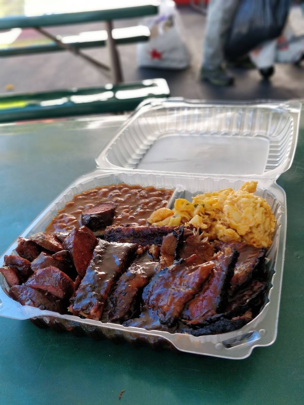 Everett & Jones Barbeque | restaurant | 1955 San Pablo Ave, Berkeley, CA 94702, USA | 5105488261 OR +1 510-548-8261