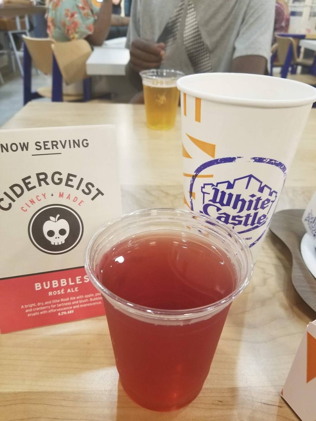 White Castle | restaurant | 965 N High St, Columbus, OH 43201, USA | 6142919189 OR +1 614-291-9189