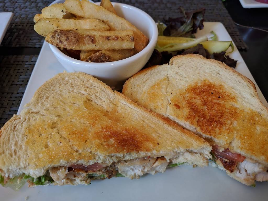 Captain Scotts Seafood Restaurant | restaurant | 71 Tupper Rd, Sandwich, MA 02563, USA | 5088881675 OR +1 508-888-1675