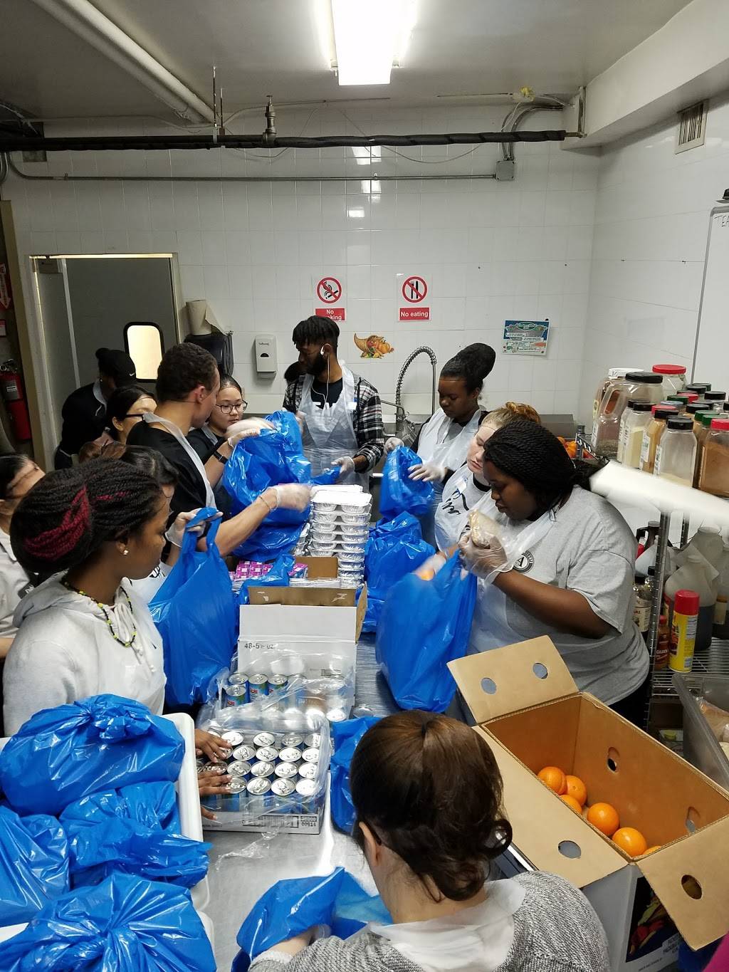 Community Kitchen-West Harlem | restaurant | 252 W 116th St, New York, NY 10026, USA | 2126659082 OR +1 212-665-9082