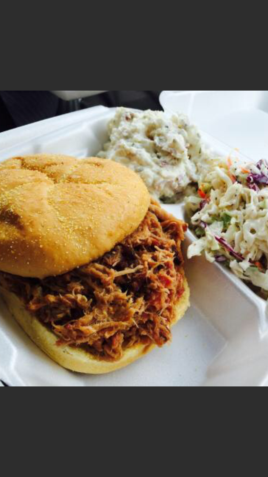 Triple Crown BBQ | restaurant | 1079 U.S. Highway 211 West, Luray, VA 22835, USA | 5407435311 OR +1 540-743-5311