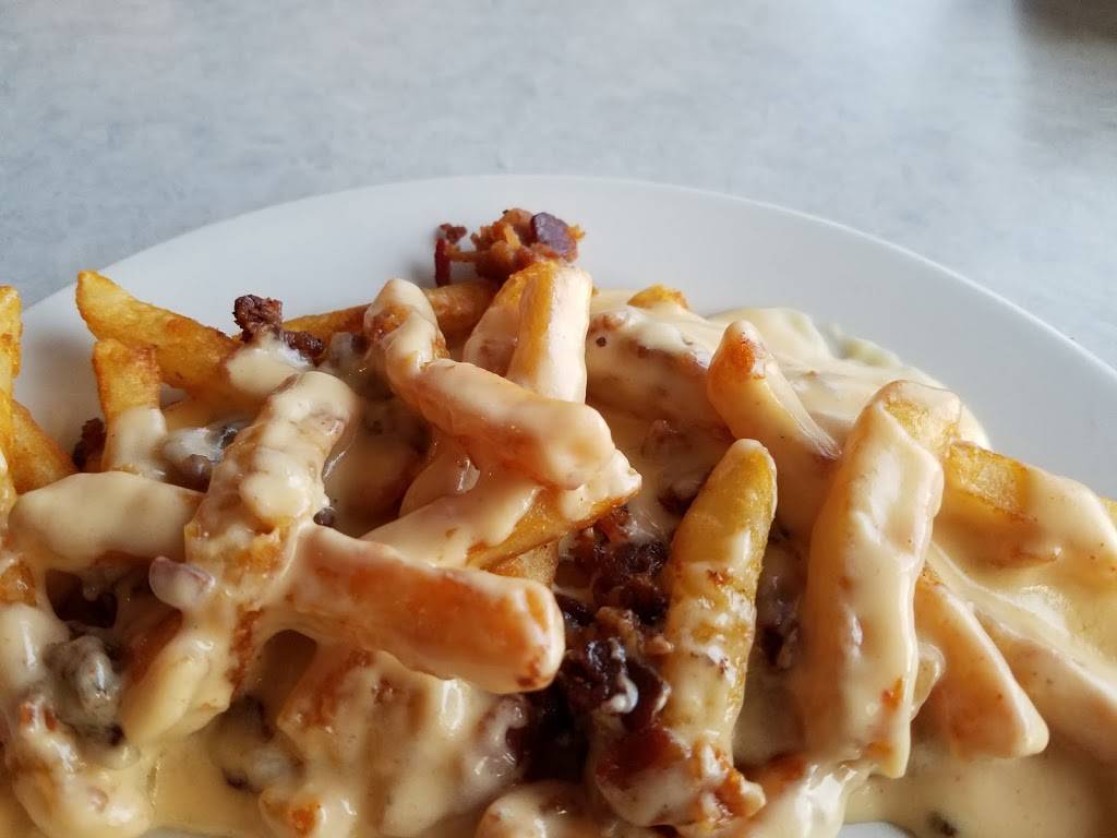 Gustos Family Pizzaria | restaurant | 10230 Old Rte 36, Dawson, IL 62520, USA | 2173644546 OR +1 217-364-4546