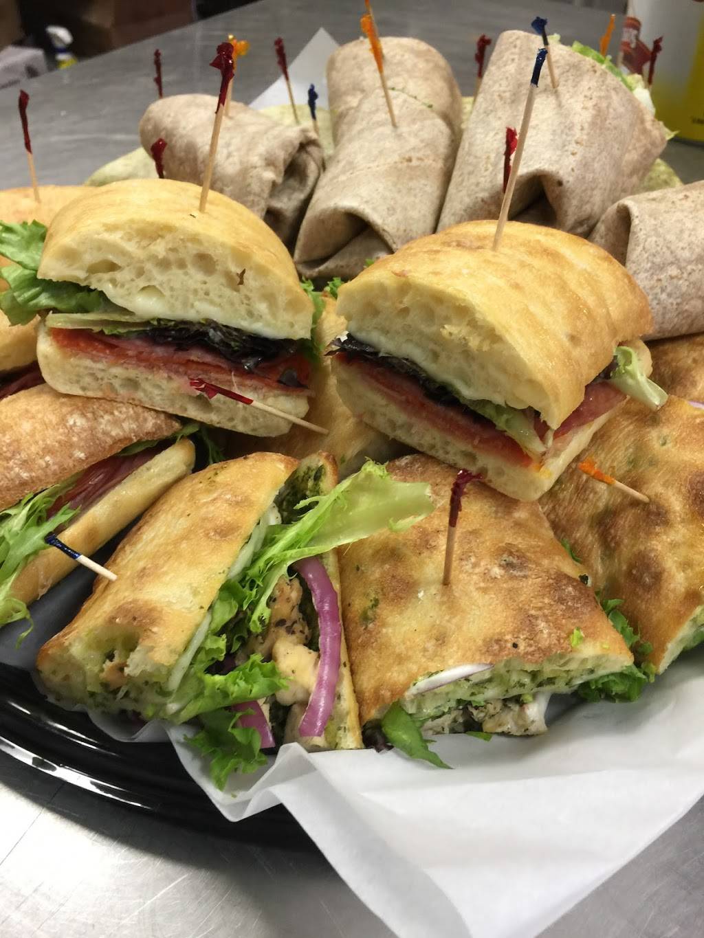 Troys Italian Kitchen | restaurant | 2710 Washington Blvd B, Arlington, VA 22201, USA | 7035282828 OR +1 703-528-2828