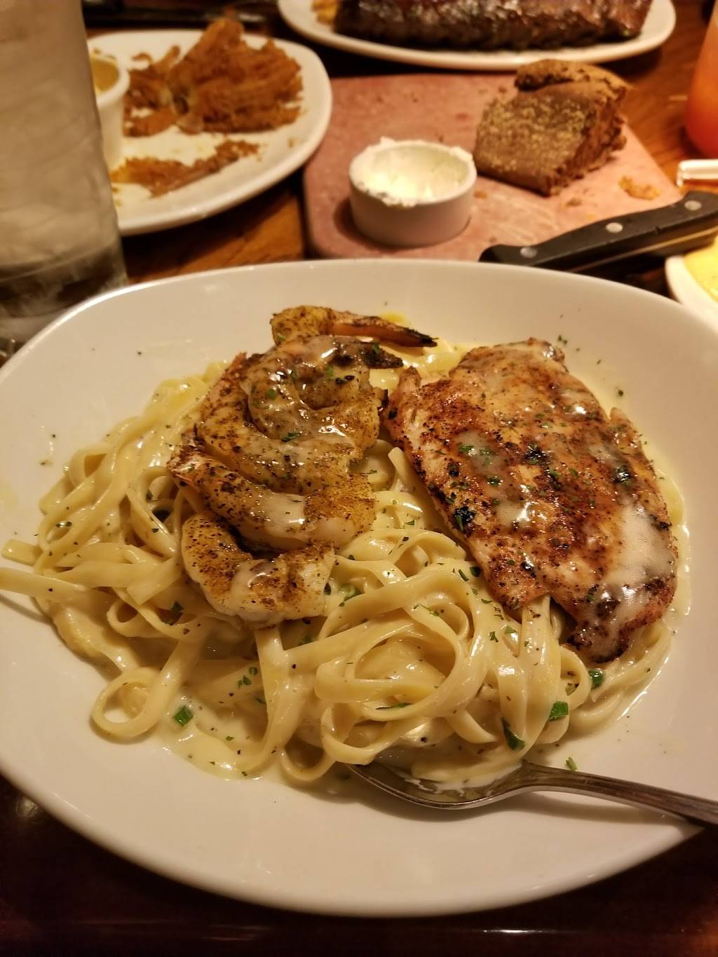 Outback Steakhouse | restaurant | 610 Old Rte 146, Clifton Park, NY 12065, USA | 5183481900 OR +1 518-348-1900