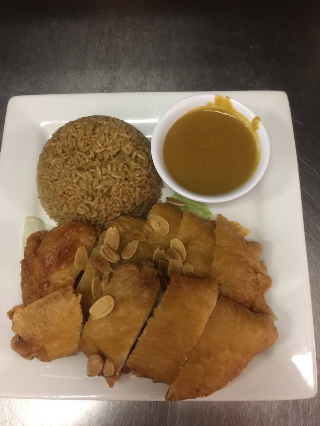 China 1 | restaurant | 880 N Van Dyke Rd, Almont, MI 48003, USA | 8107989888 OR +1 810-798-9888