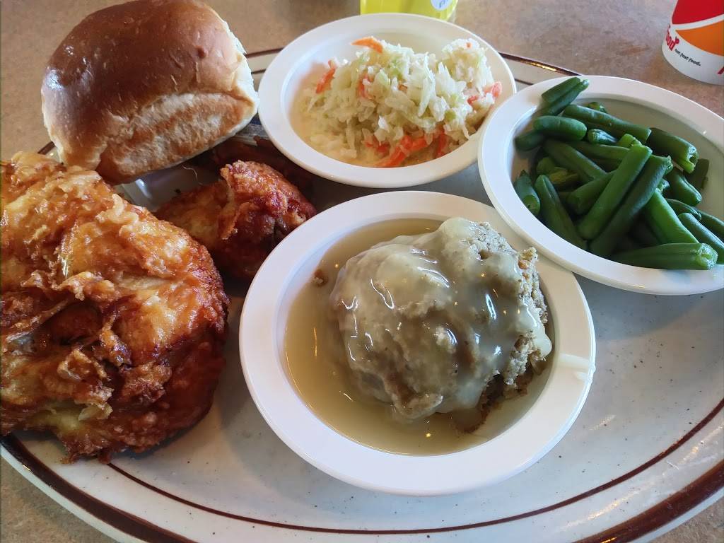 Tom Thumb Drive In | restaurant | 1412 A St W, Fort Dodge, IA 50501, USA | 5159554051 OR +1 515-955-4051