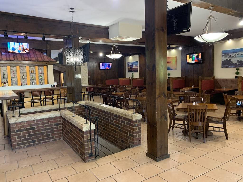 Cacaos Latin restaurant bar | restaurant | 4512 W Market St, Greensboro, NC 27407, USA | 3368973133 OR +1 336-897-3133