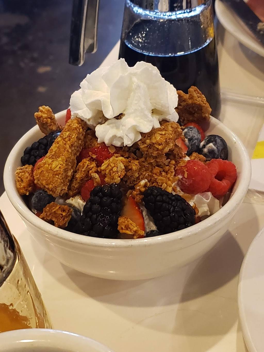 Over Easy | restaurant | 358 Hollywood Blvd, Birmingham, AL 35209, USA | 2056391910 OR +1 205-639-1910