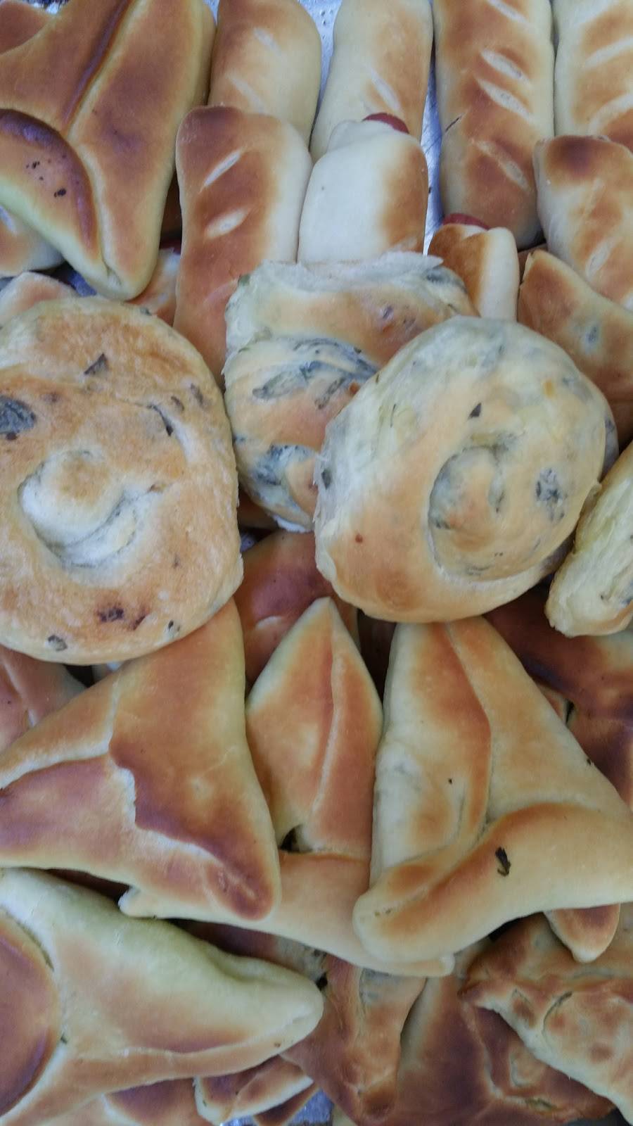 Cedar Cafe | cafe | 6409 Shiplett Blvd, Burke, VA 22015, USA | 7034557080 OR +1 703-455-7080