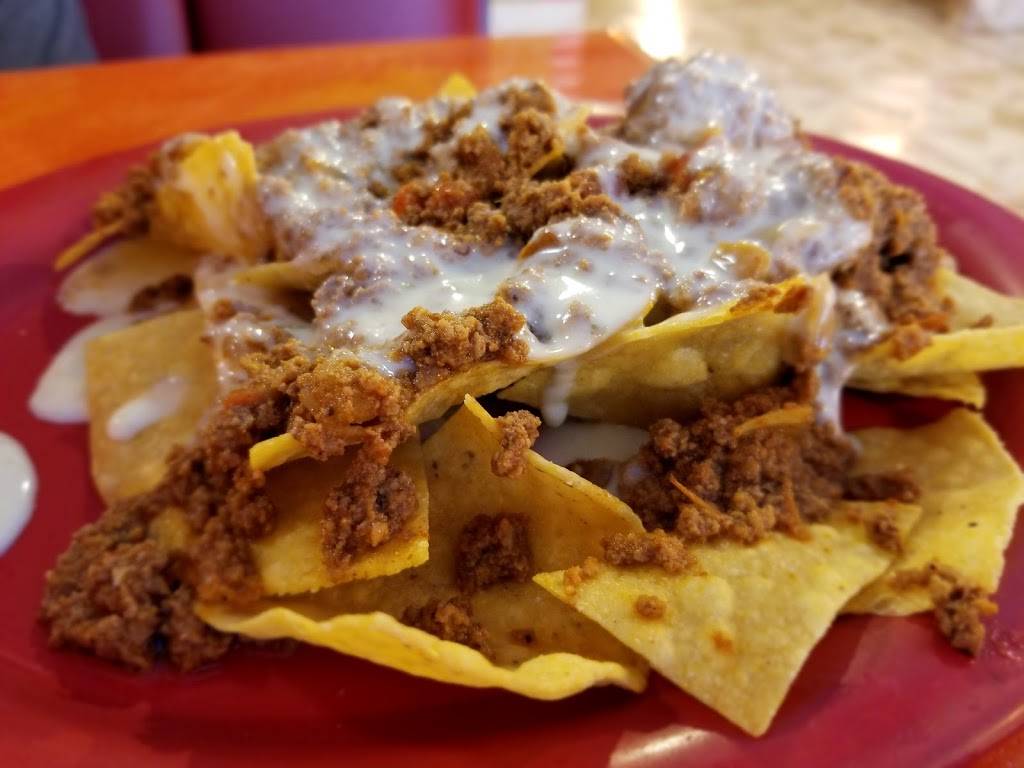 La Casa Mexicana | restaurant | 5699 Mullins Ave, Clintwood, VA 24228, USA | 2769266274 OR +1 276-926-6274