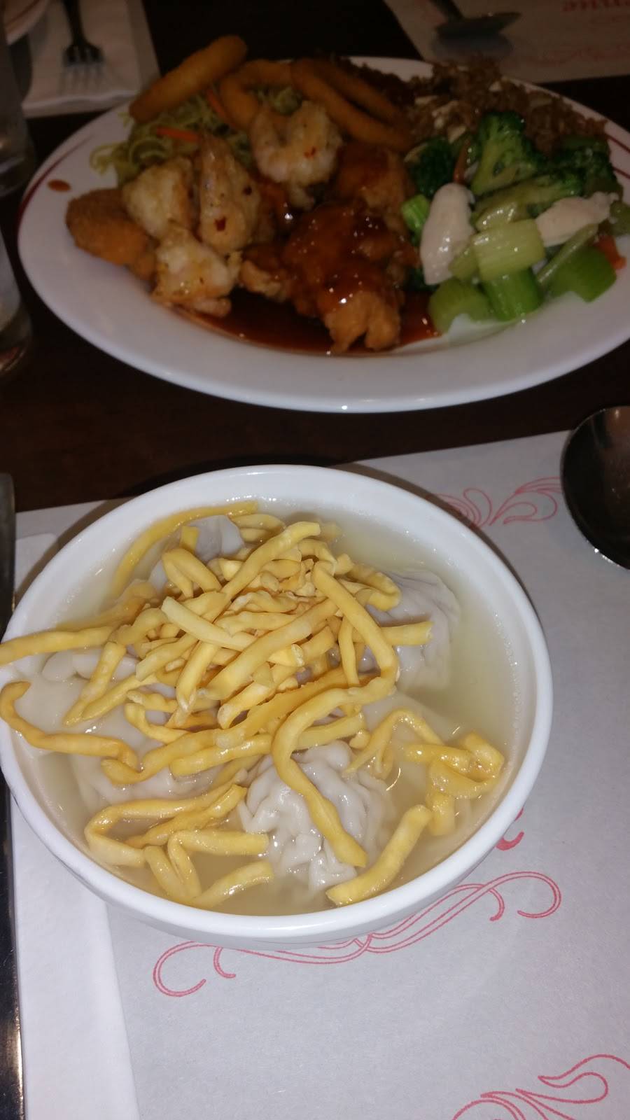 Wa Hing Li Ho Restaurant | restaurant | 710 Montée Paiement, Gatineau, QC J8R 4A3, Canada | 8196699888 OR +1 819-669-9888