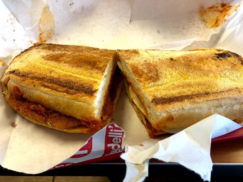 Nardellis Grinder Shoppe | restaurant | 87 Maple St, Naugatuck, CT 06770, USA | 2037299470 OR +1 203-729-9470