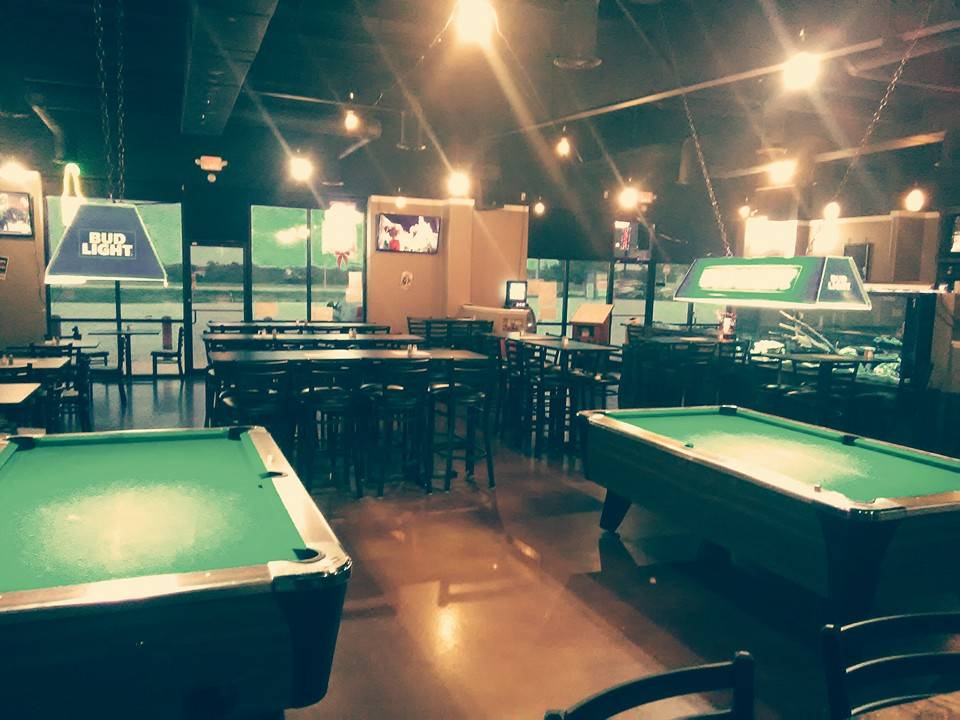 Chiefs Sports Grill | restaurant | 104, 806 Atlas Ave, Killeen, TX 76542, USA | 2546992299 OR +1 254-699-2299