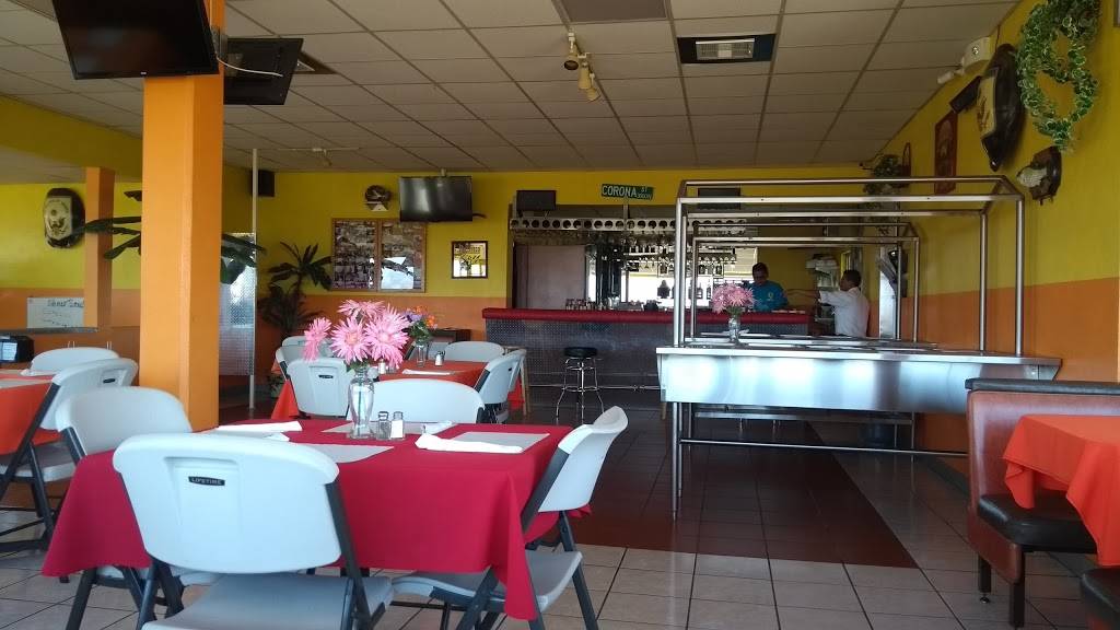 Juniors | restaurant | Carretera a la Bufadora Km 8, Punta Banda, 22793 Ensenada, B.C., Mexico | 016461542621 OR +52 646 154 2621