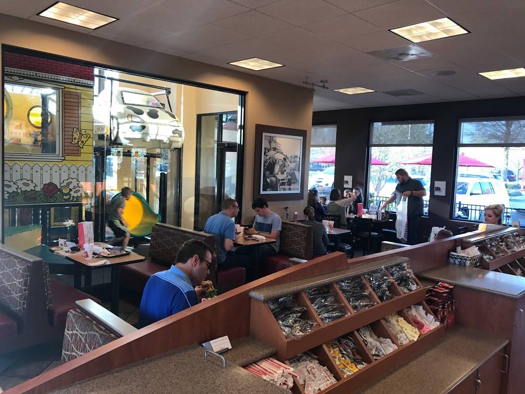 Chick-fil-A | restaurant | 8551 State Line Rd, Kansas City, MO 64114, USA | 8163618800 OR +1 816-361-8800